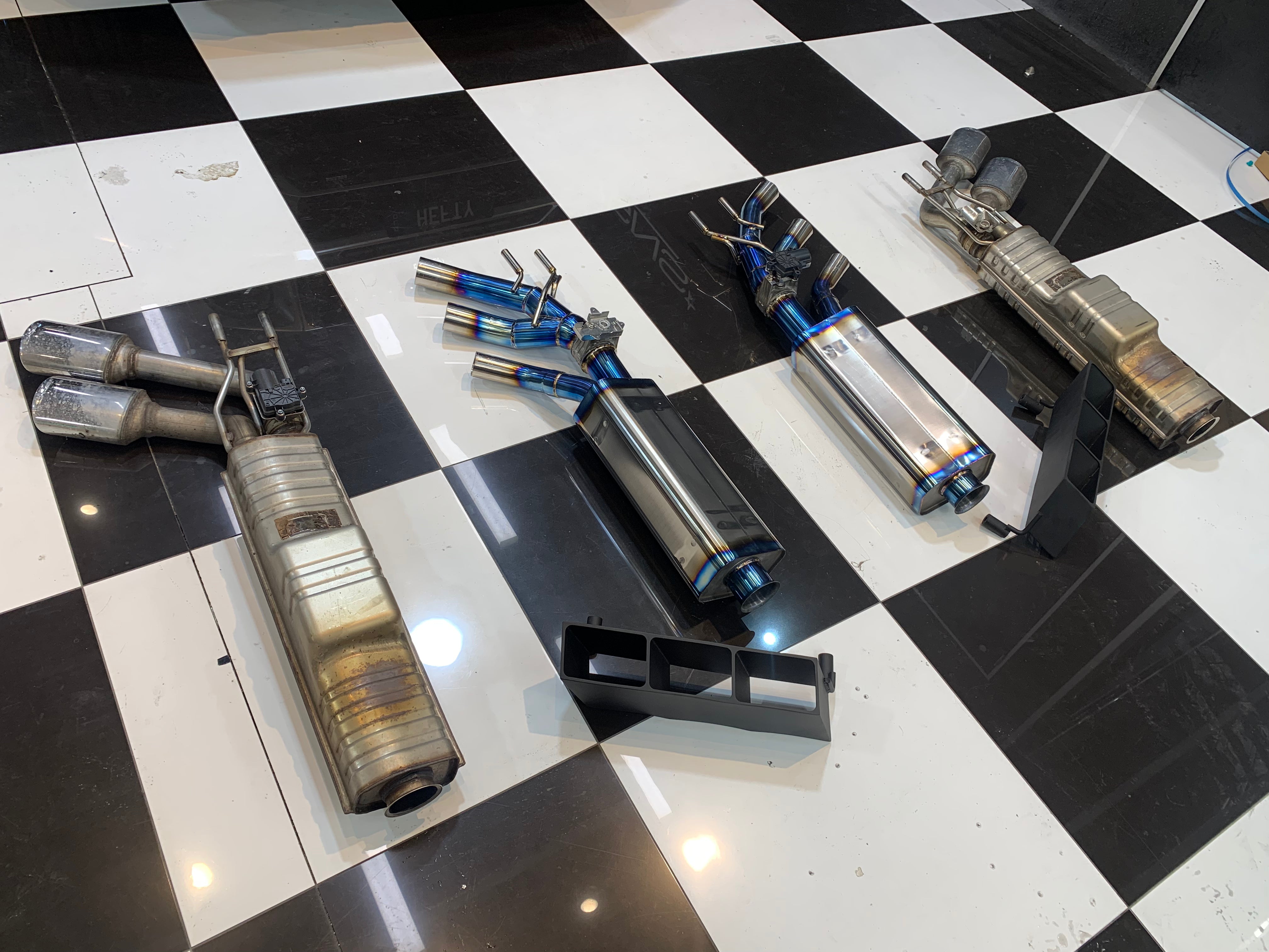 Mercedes-AMG G63 W464