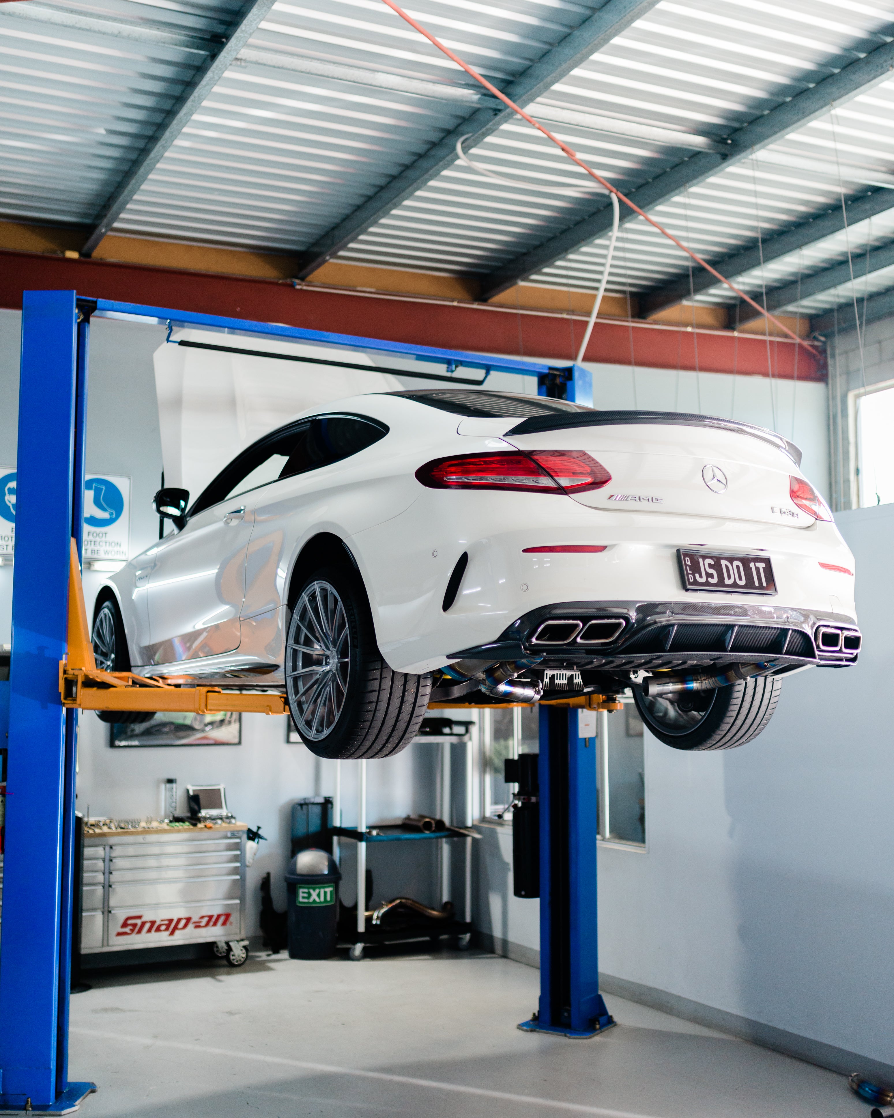 Mercedes C63/C63S W205 Valved Exhaust – Titanium & Stainless Steel Performance Upgrade